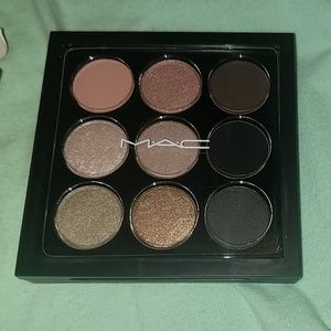 MAC Eyeshadow x 9